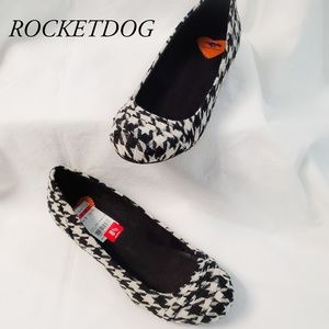 Rocket Dog • Slip On • Size 8.5 • Baby Heels